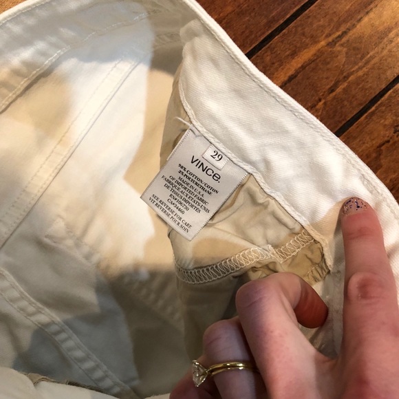 Vince white skinny jeans with stretch. Never worn. - Picture 5 of 5
